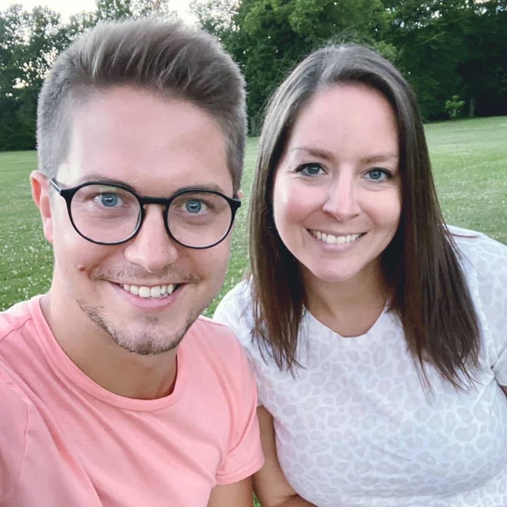 Meet your Posher, Caitlin